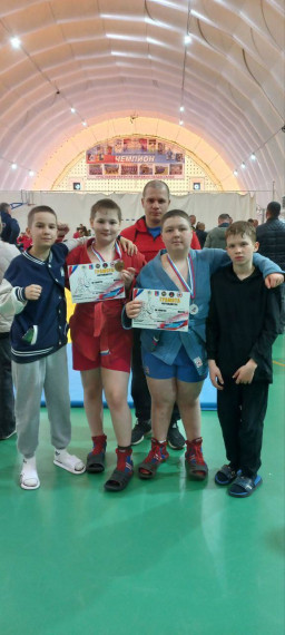 Мы поздравляем с победой в турнире по самбо. Мы поздравляем с победой в турнире по самбо.